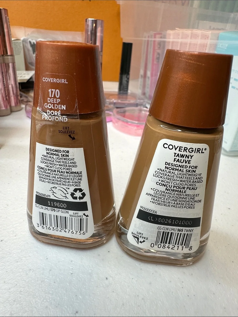 COVERGIRL Clean Liquid Foundation — Tawny (165) & Deep Golden (170)